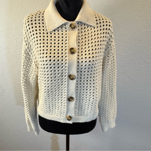 H&M Sweaters - H&M Cream‎ Button-Up Cardigan open knit